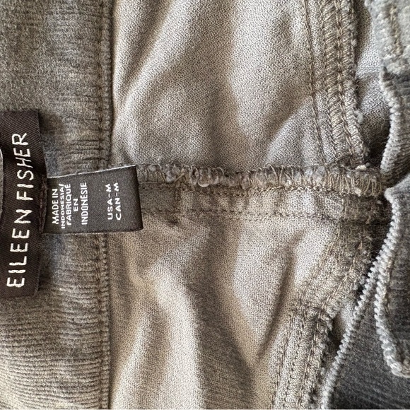 Eileen Fisher organic cotton straight leg corduroys everglade - Picture 3 of 4